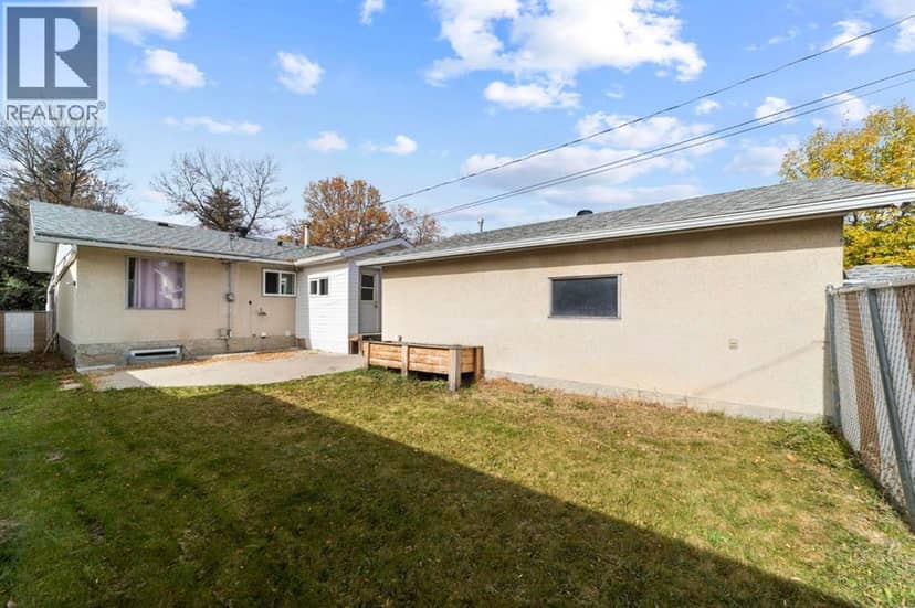 4411 66 Street — photo 23 of 26