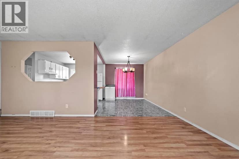 4411 66 Street, Camrose, photo 7