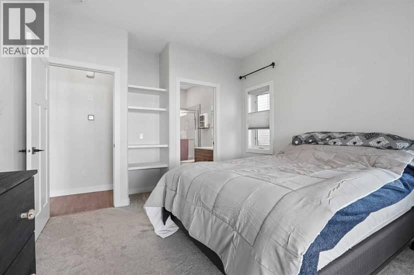 1369 Pacific Circle W — photo 13 of 40