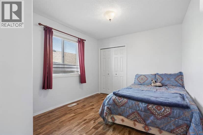 246 Fairmont Boulevard S, Lethbridge, photo 6