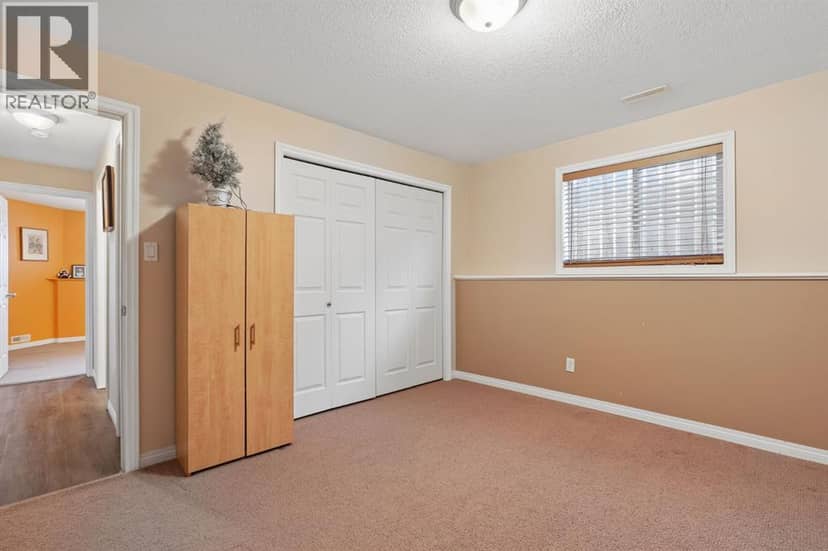 246 Fairmont Boulevard S — photo 29 of 36