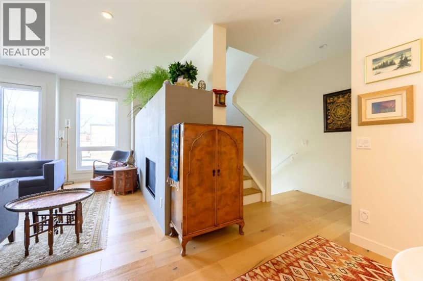 112 21 Street NW — photo 12 of 31