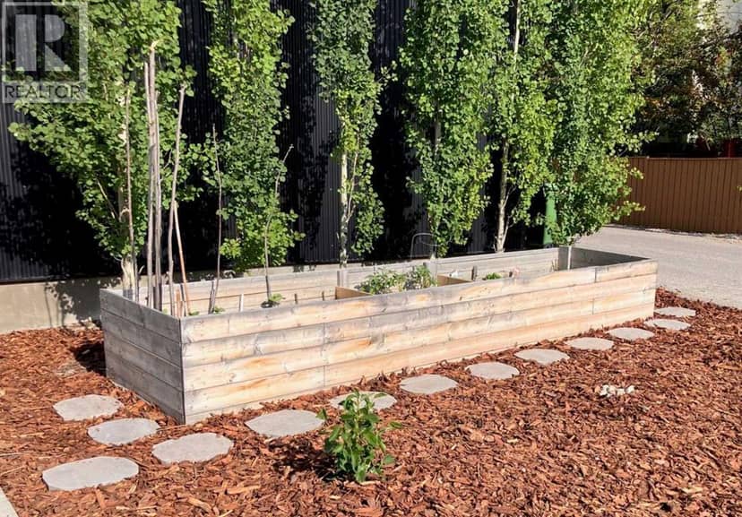 112 21 Street NW — photo 30 of 31
