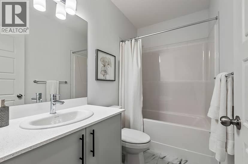 27 Ware Street — photo 9 of 18
