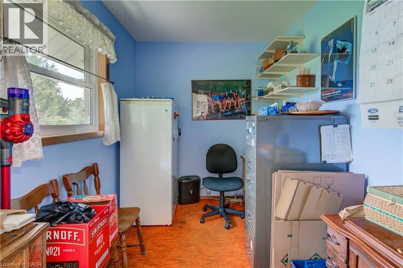 5465 KING Street — photo 25 of 40