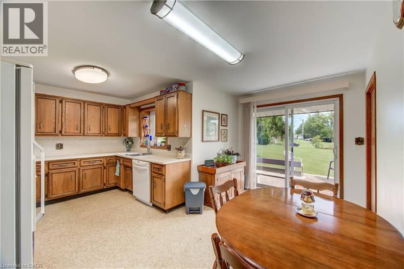 5465 KING Street — photo 23 of 40