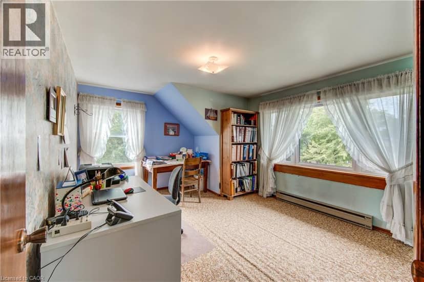 5465 KING Street — photo 37 of 40