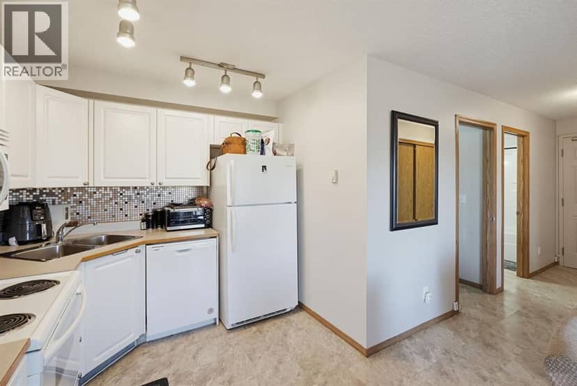 201, 60 Jacobs Close — photo 16 of 22