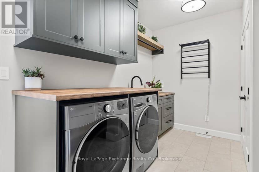 956 Bogdanovic Way — photo 15 of 40