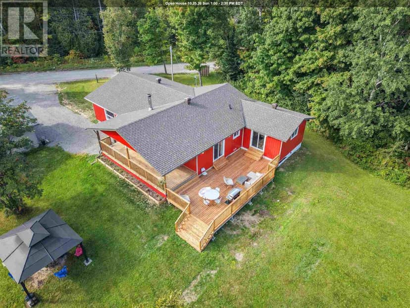 24 Olar RD, Goulais River