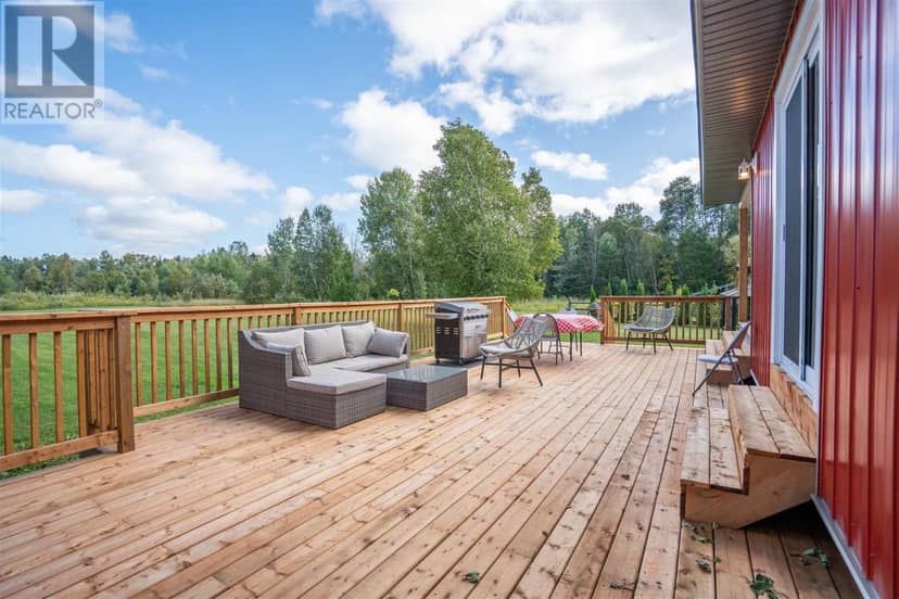 24 Olar RD, Goulais River, photo 5