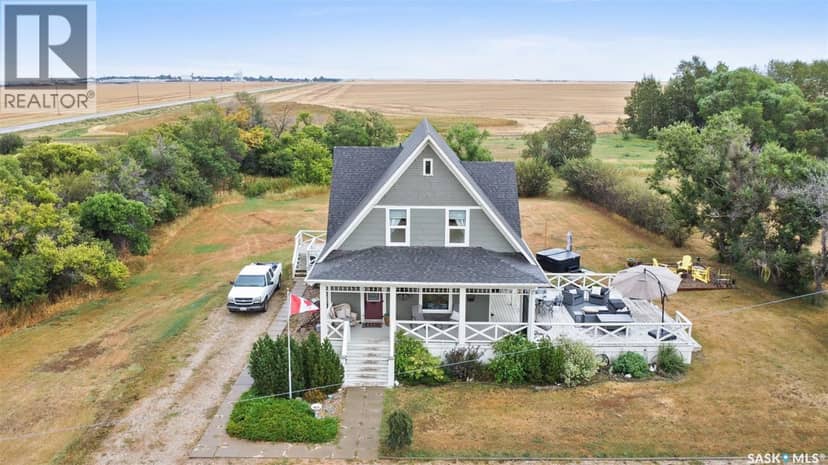 13.04 Acreage by Lake Diefenbaker — photo 32 of 40