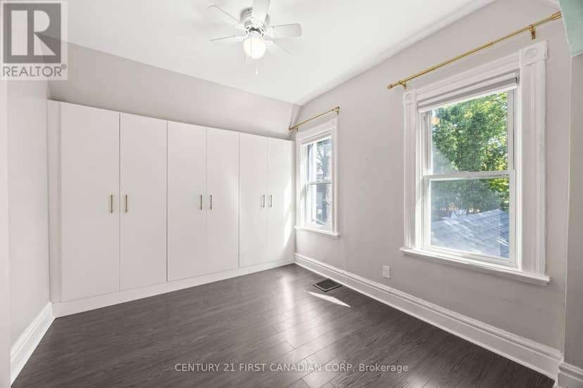 26 Thornton Avenue — photo 27 of 40