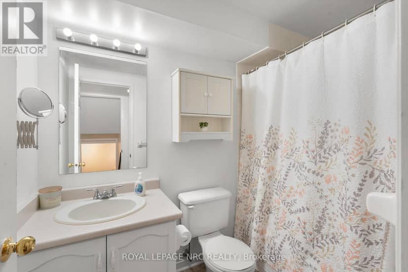 147 St Lawrence Drive — photo 24 of 38