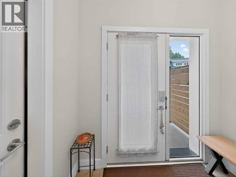 209 Southmore Place — photo 11 of 40