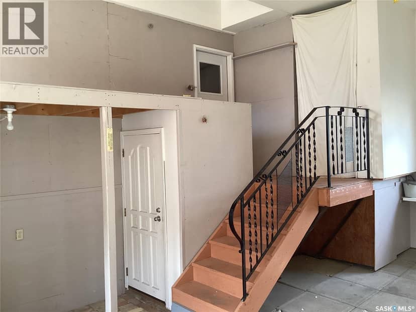 961 Athol STREET — photo 38 of 40