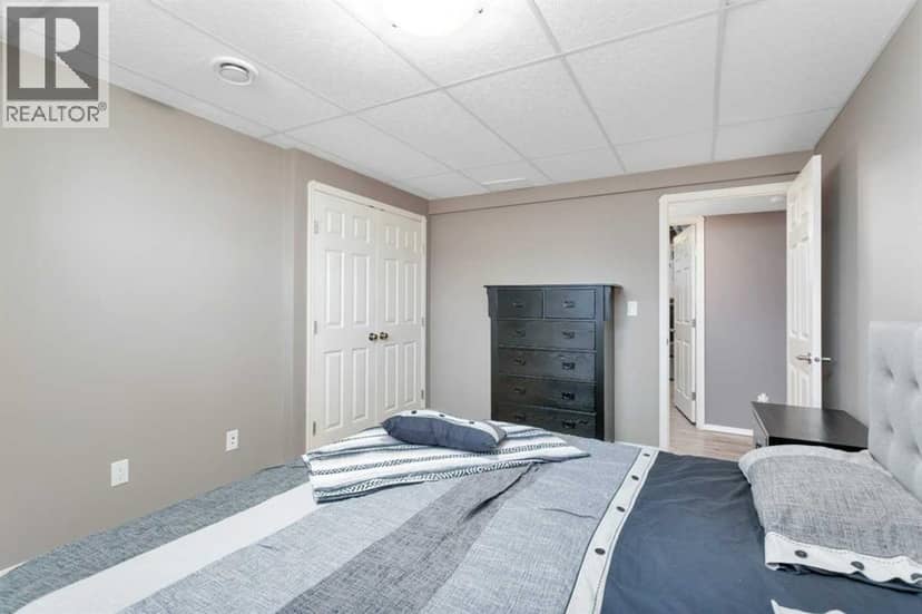 8 Hansen Close — photo 20 of 29