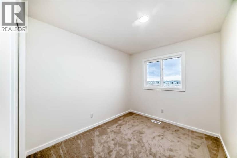 840 Sora Boulevard SE — photo 28 of 37