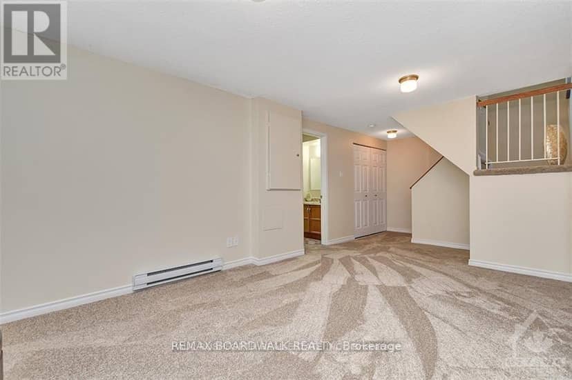 209 - 1760 Cabaret Lane — photo 25 of 40