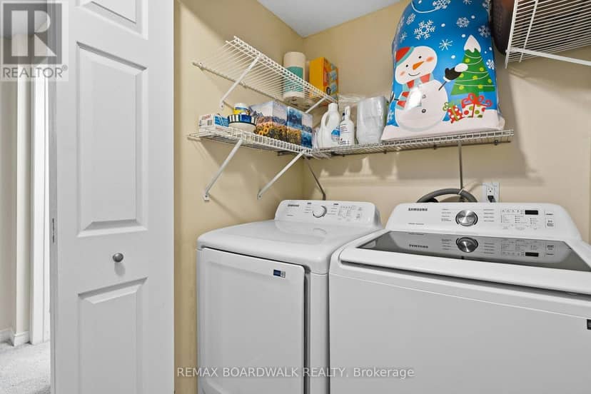 209 - 1760 Cabaret Lane — photo 27 of 40