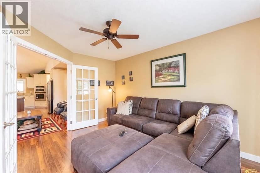 2231 Cottonwood Drive — photo 13 of 38
