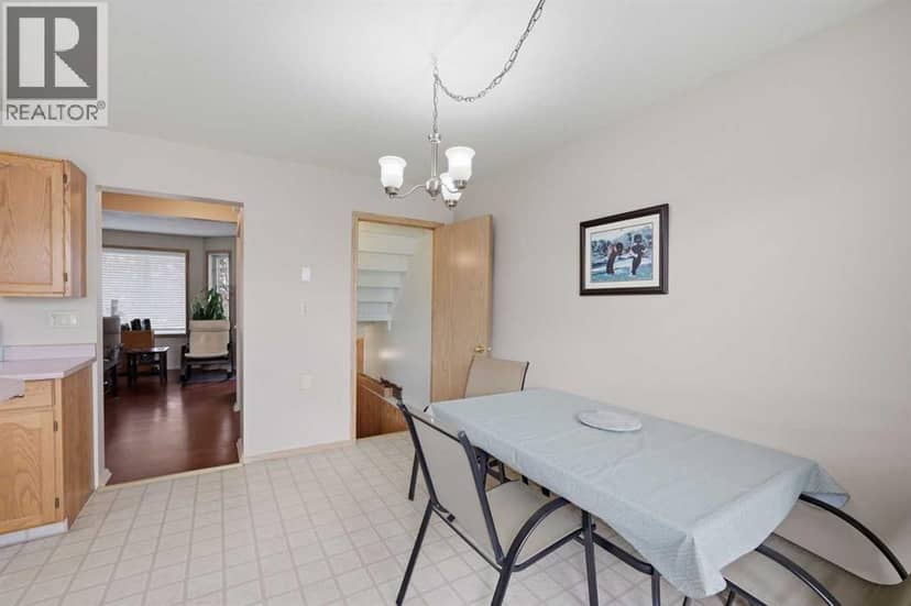 37 Appleside Close SE — photo 20 of 40