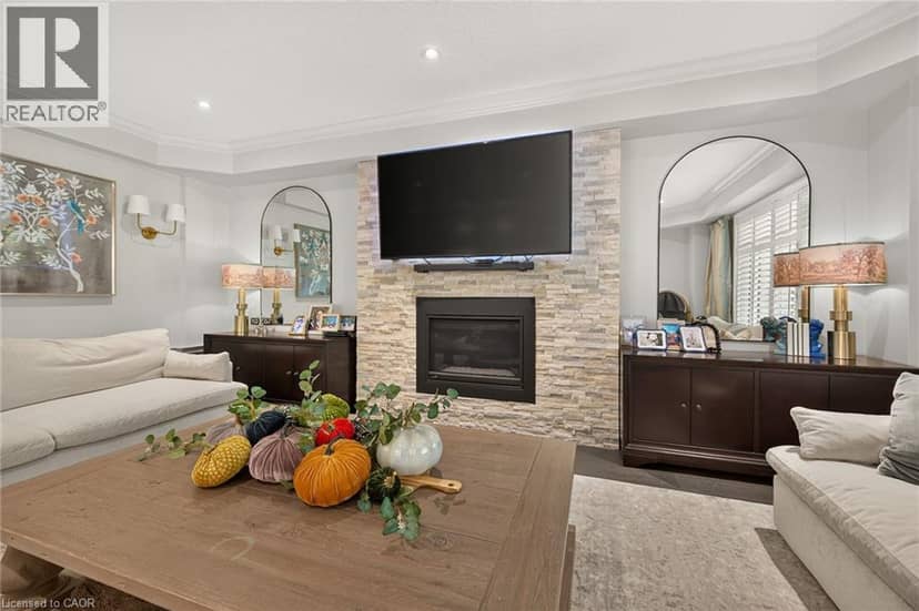 5083 ST GEORGE'S Drive — photo 12 of 40