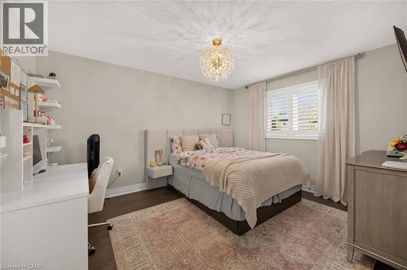 5083 ST GEORGE'S Drive — photo 31 of 40