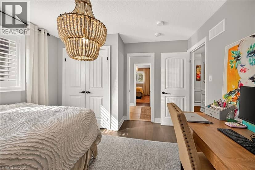 5083 ST GEORGE'S Drive — photo 29 of 40