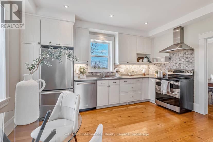717218 1st Line E — photo 16 of 40