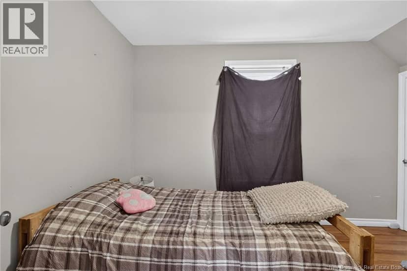121 Elmwood Drive — photo 38 of 40