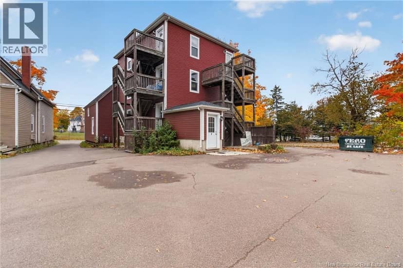 121 Elmwood Drive — photo 40 of 40