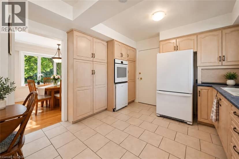 38 CALLANDER Drive, Guelph, photo 7