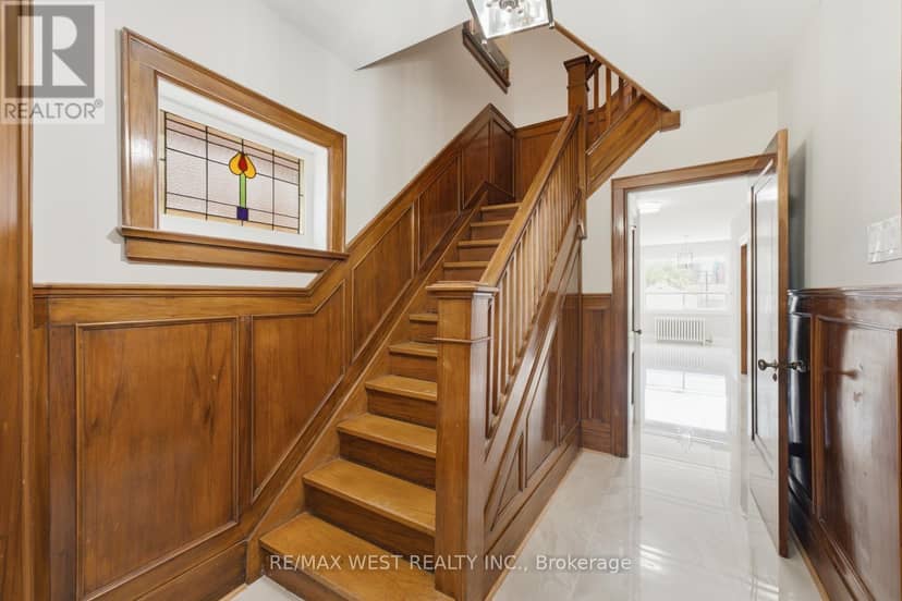280 Westmount Avenue — photo 20 of 40