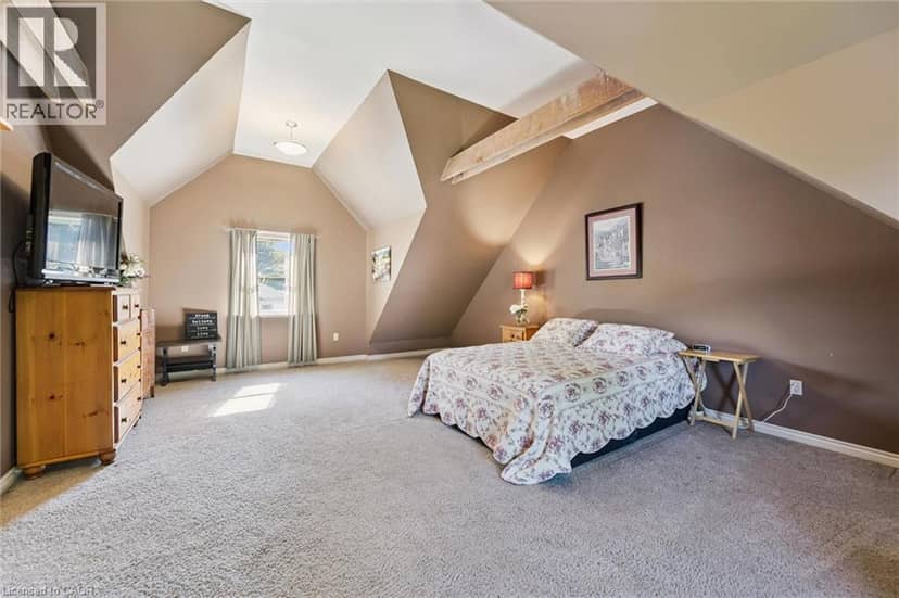 74 SELKIRK Street — photo 18 of 26