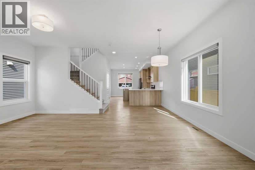 234 Chelsea Heath — photo 9 of 40