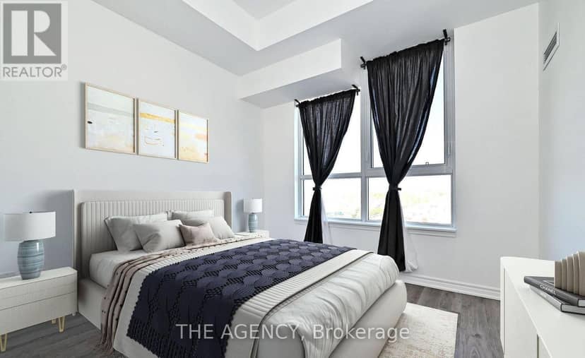 809 - 11611 Yonge Street — photo 15 of 40
