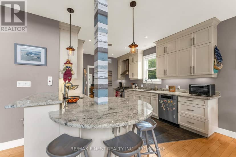 141 Benjamin Court — photo 13 of 40