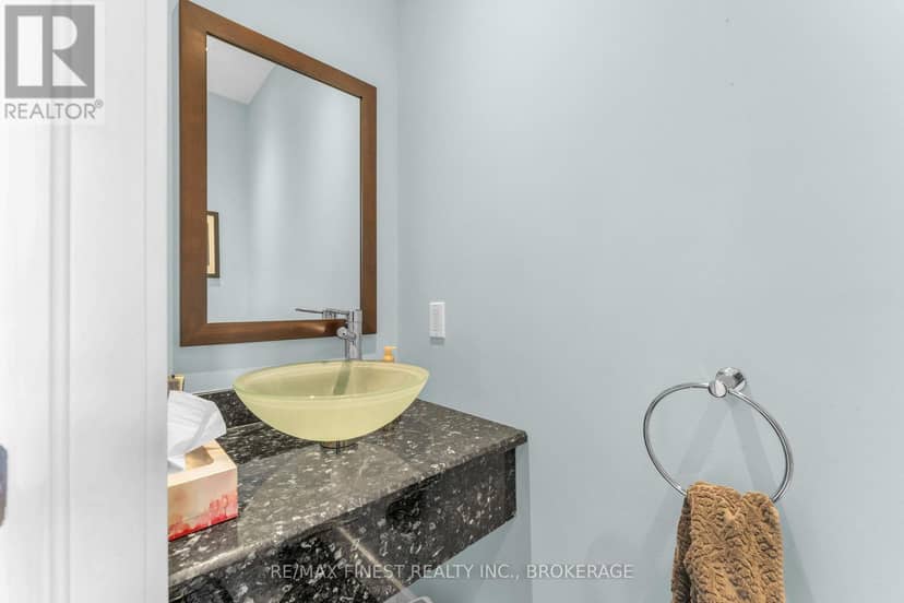 141 Benjamin Court, Loyalist, photo 7