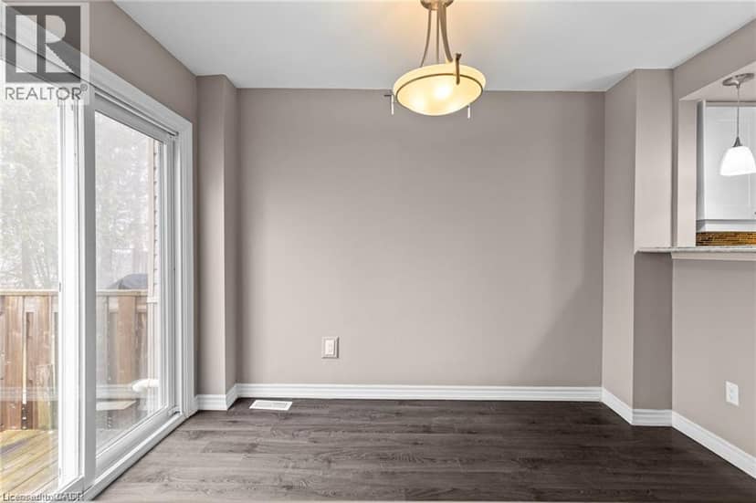 12 LANKIN Boulevard Unit# 12 — photo 11 of 30