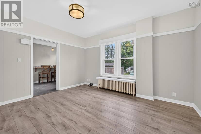 1637 NORTH MAIN Street — photo 14 of 40