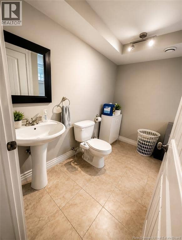 149 Lakeburn Avenue — photo 19 of 20