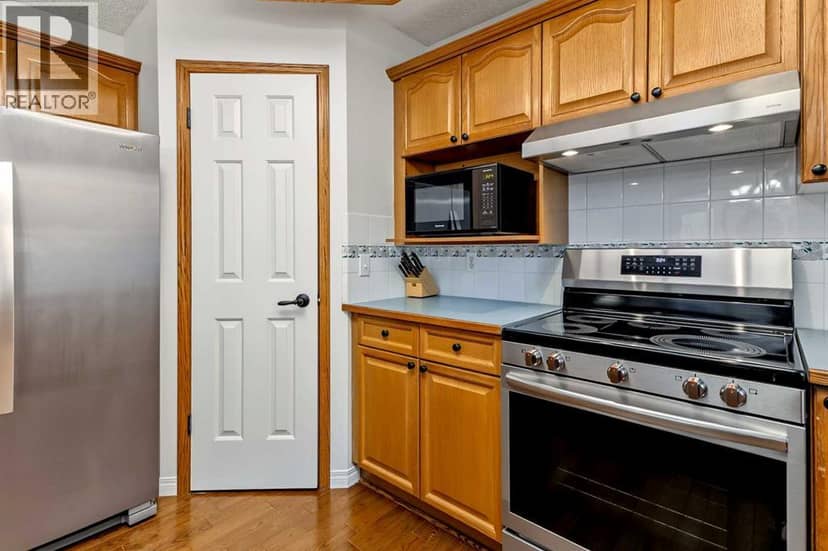 1515 Sunvista Way SE — photo 12 of 38
