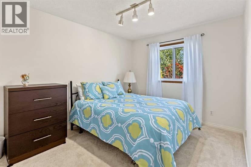 1515 Sunvista Way SE — photo 19 of 38