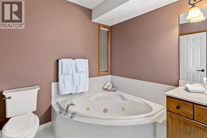 1515 Sunvista Way SE — photo 18 of 38