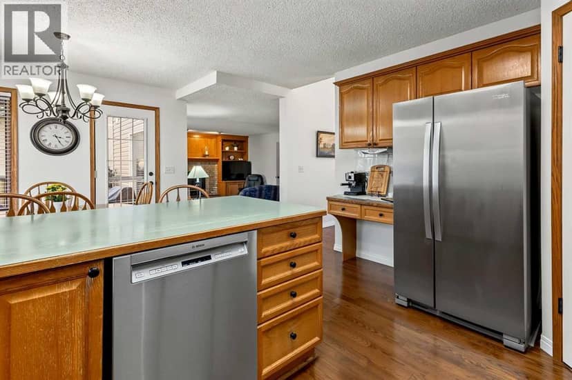 1515 Sunvista Way SE — photo 11 of 38