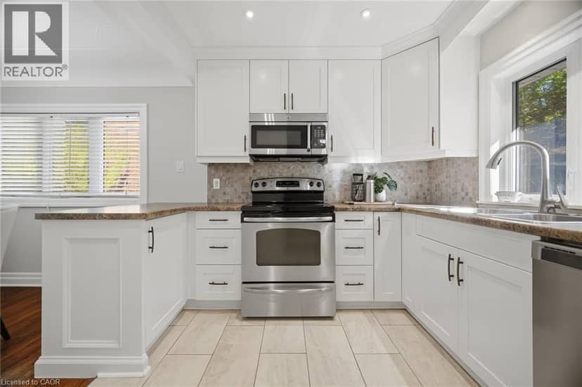 18 DELSEY Street — photo 18 of 40