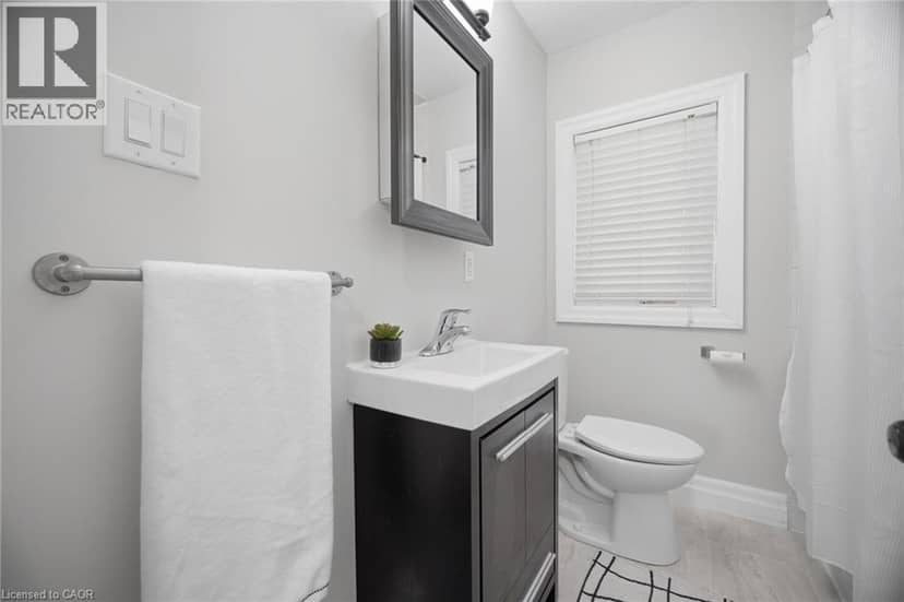 18 DELSEY Street — photo 27 of 40