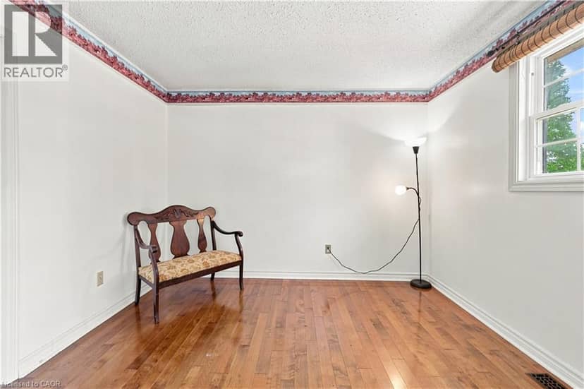 34 LISAJANE Court — photo 25 of 39