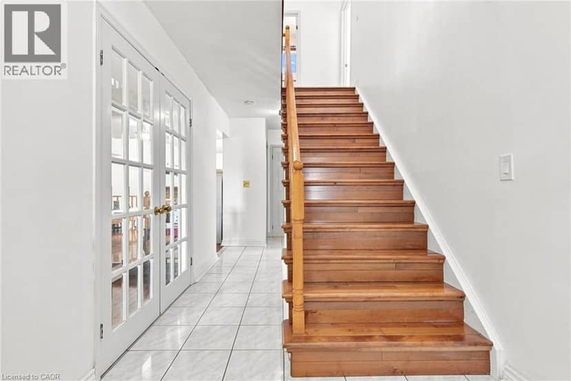 34 LISAJANE Court, Hamilton, photo 5
